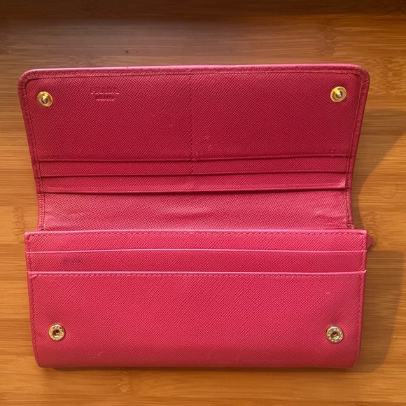 Prada Milano Pink Long Snap Wallet - Picture 5 of 14